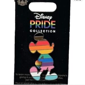 Disney Mickey Mouse Pride Pin
brand New
